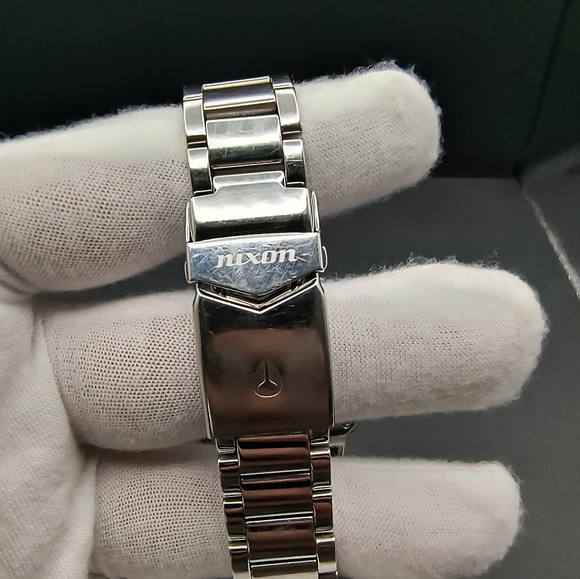 Nixon The Small Player - Picture 3 of 8